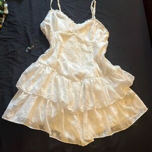 XXL coquette style layered dress